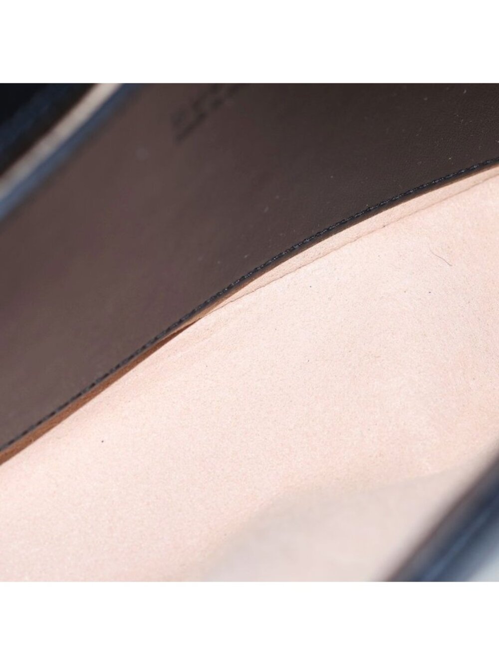 Gucci GG Marmont Chain Mini Shoulder Bag Black Leather Gold - Picture 4 of 6